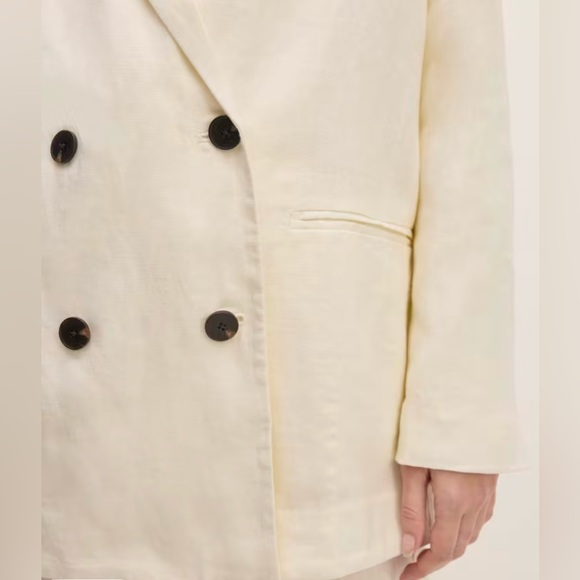 NWT Everlane linen double breasted blazer in cream size 4 - Picture 3 of 8